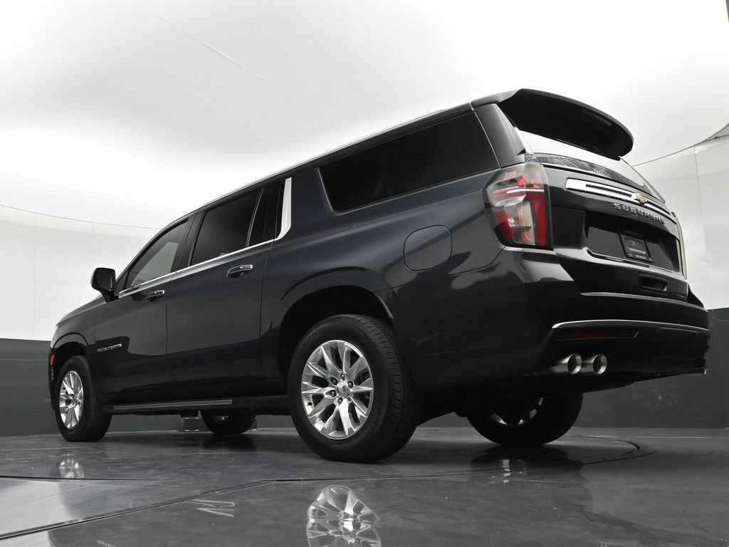 Used 2024 Chevrolet Suburban Premier AWD/4WD image 22
