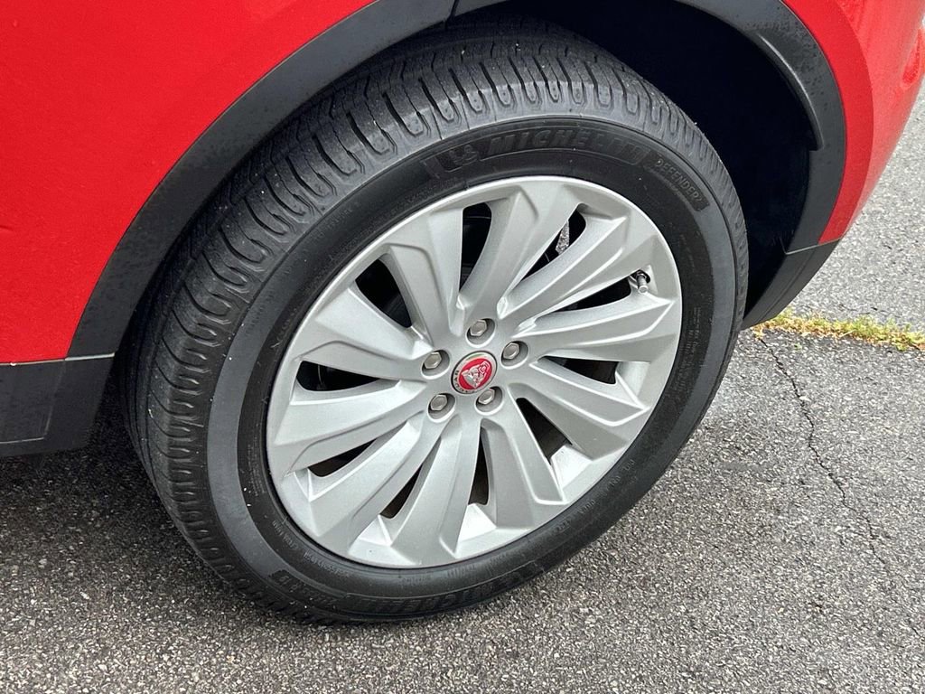 Used 2019 Jaguar E-PACE S image 11