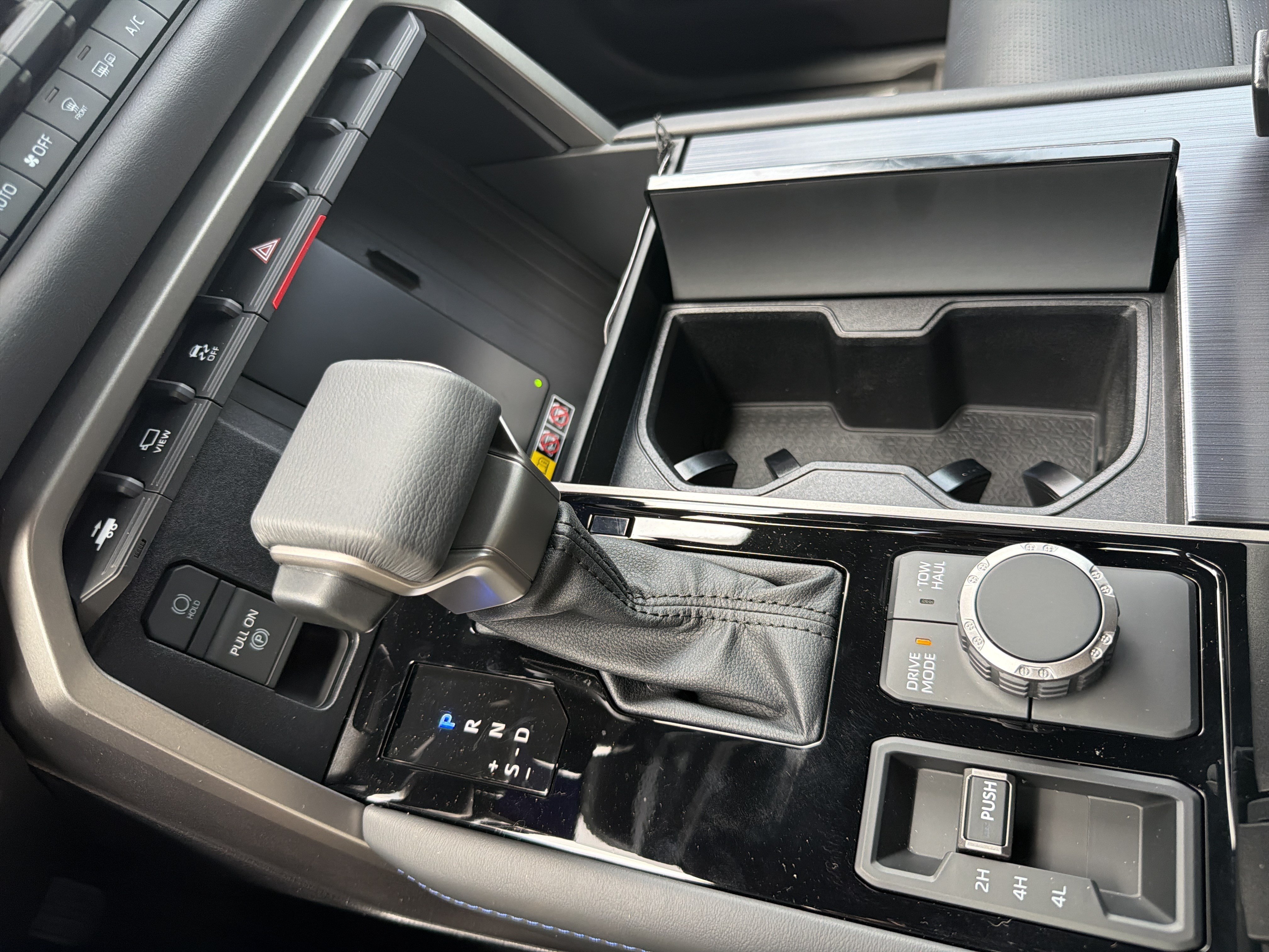 New 2026 Toyota Sequoia Platinum AWD/4WD image 26