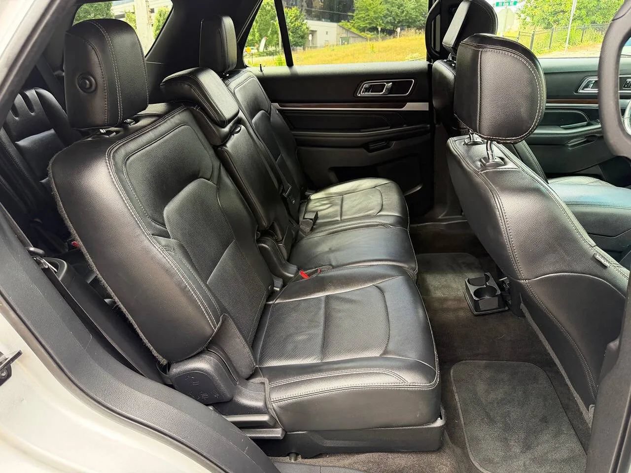 Used 2016 Ford Explorer Limited AWD/4WD image 29