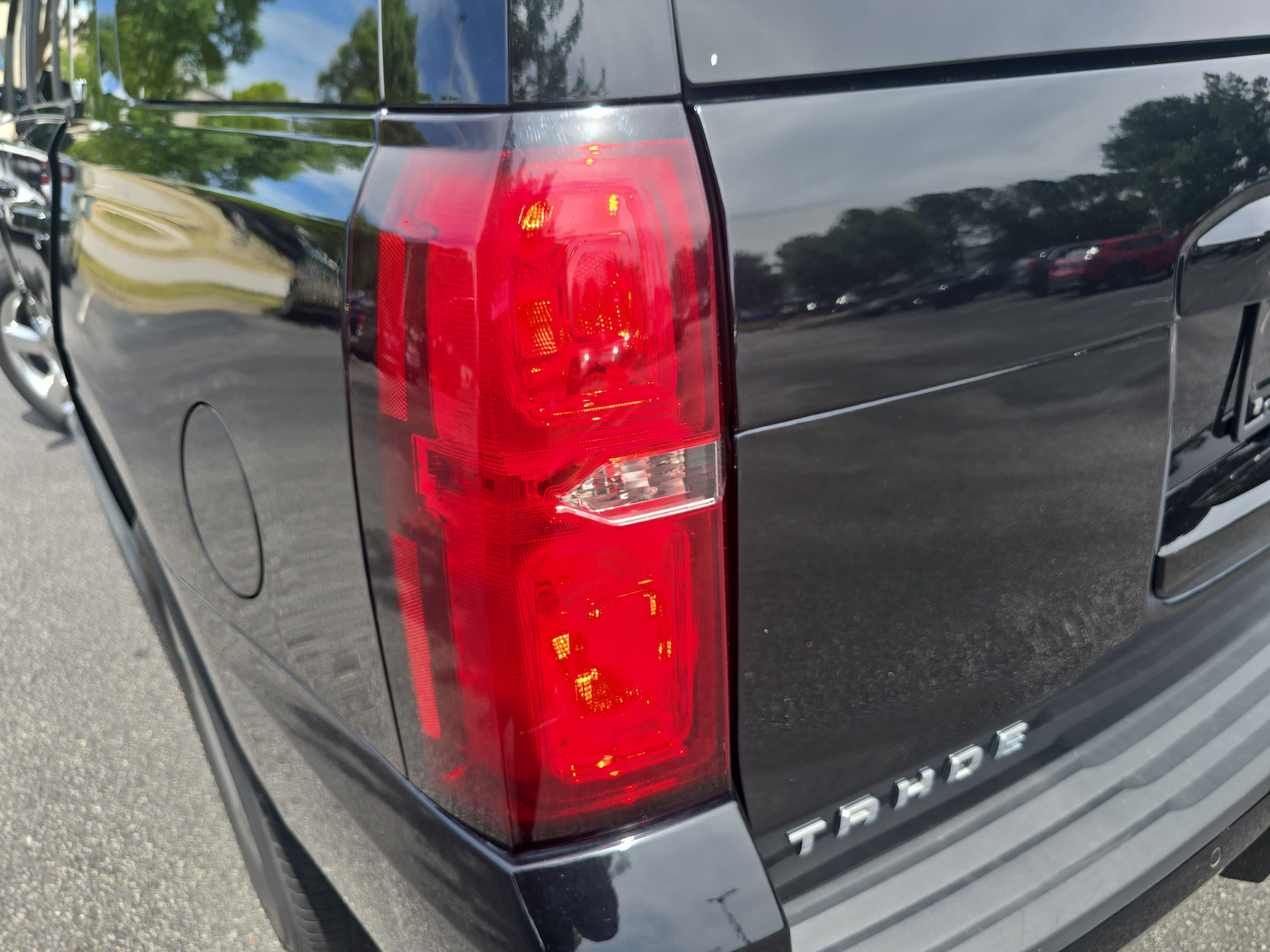 Used 2017 Chevrolet Tahoe LT AWD/4WD image 37