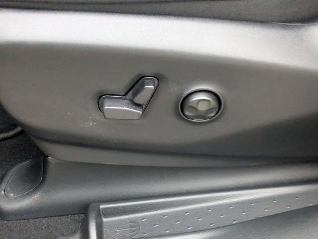 New 2026 Chrysler Pacifica Select image 13