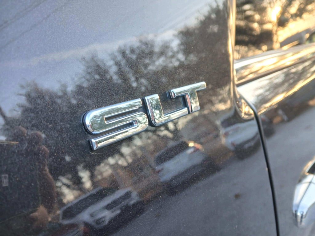 Used 2017 GMC Acadia Limited SLT image 19