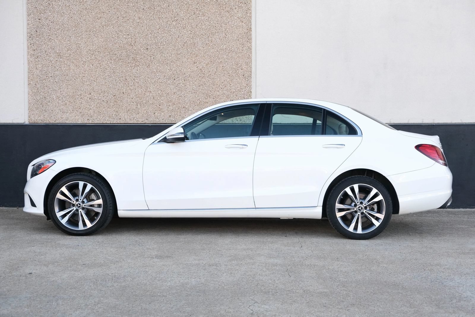 Used 2021 Mercedes-Benz C 300 4MATIC Sedan w/ Premium Package image 6