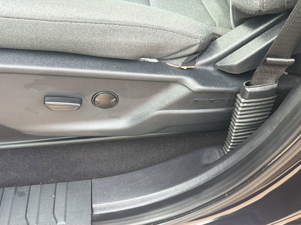 Used 2025 Ford F150 XLT w/ Equipment Group 301A Standard image 19