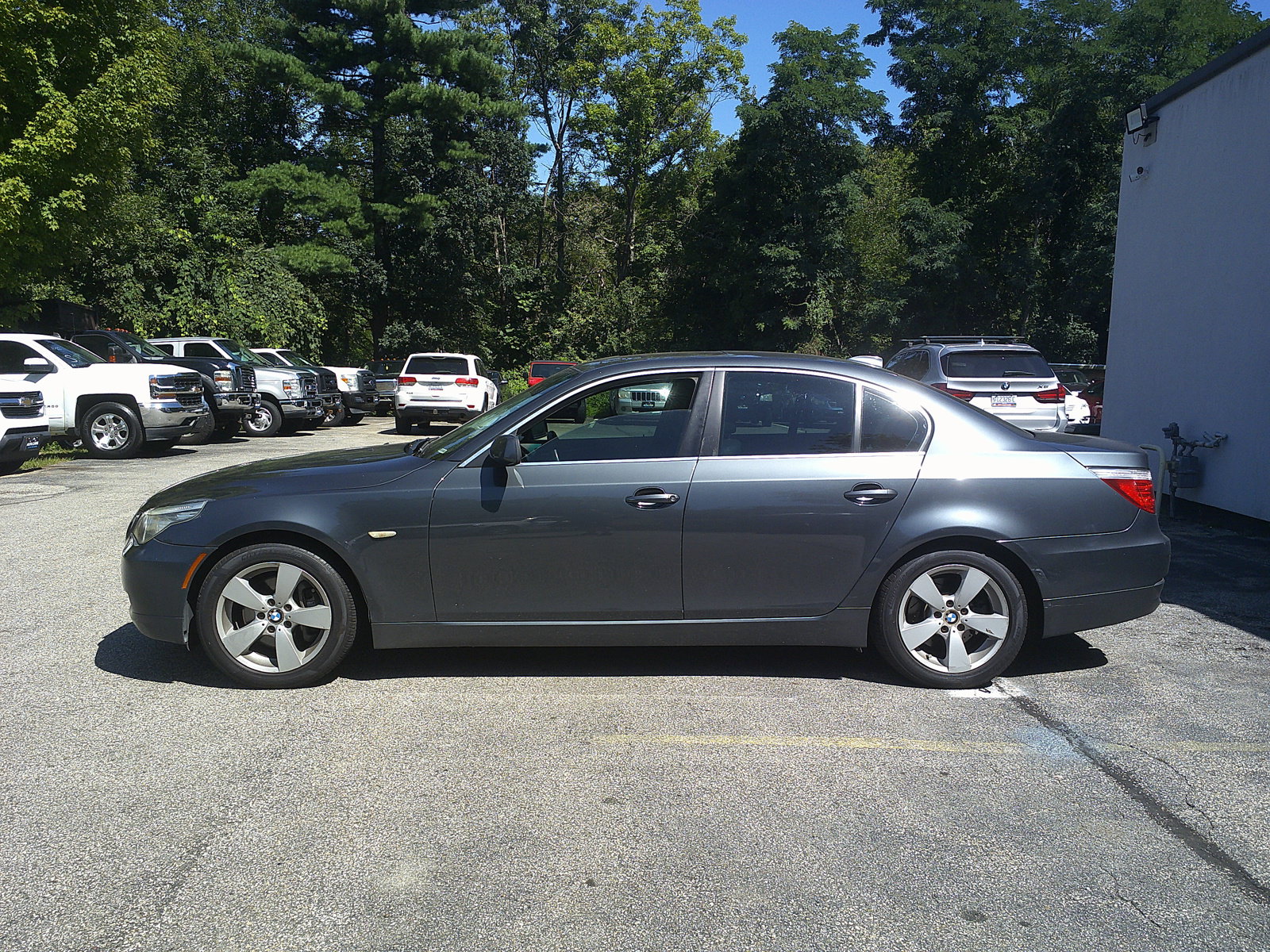 Used 2008 BMW 528xi Sedan AWD/4WD image 8
