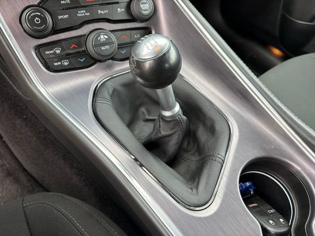 Used 2017 Dodge Challenger R/T RWD image 14