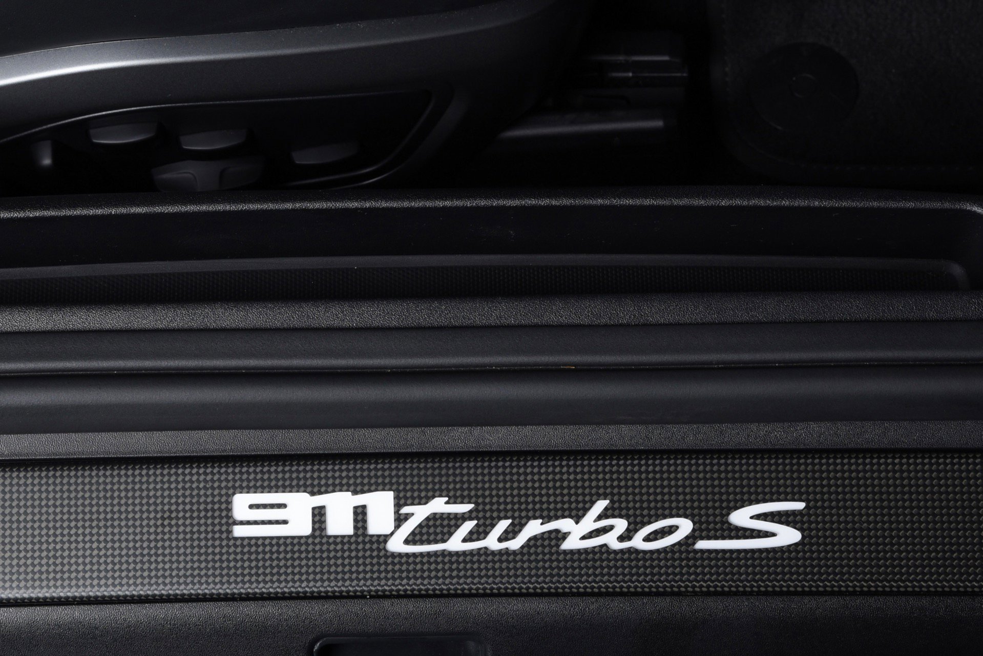 Used 2021 Porsche 911 Turbo S image 22