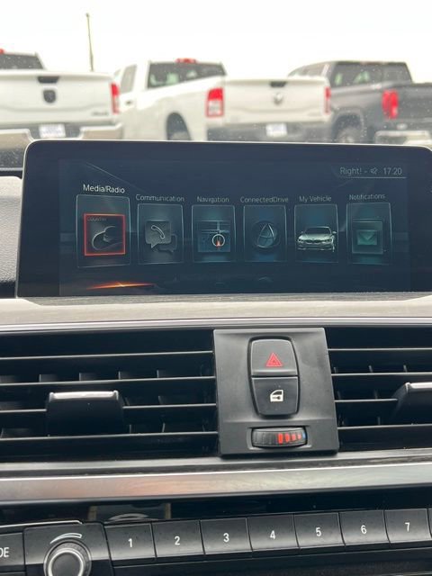 Used 2017 BMW 330i Sedan RWD image 35