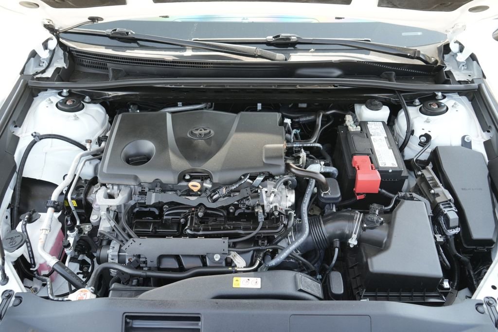 Used 2023 Toyota Camry SE w/ Cold Weather Package image 20