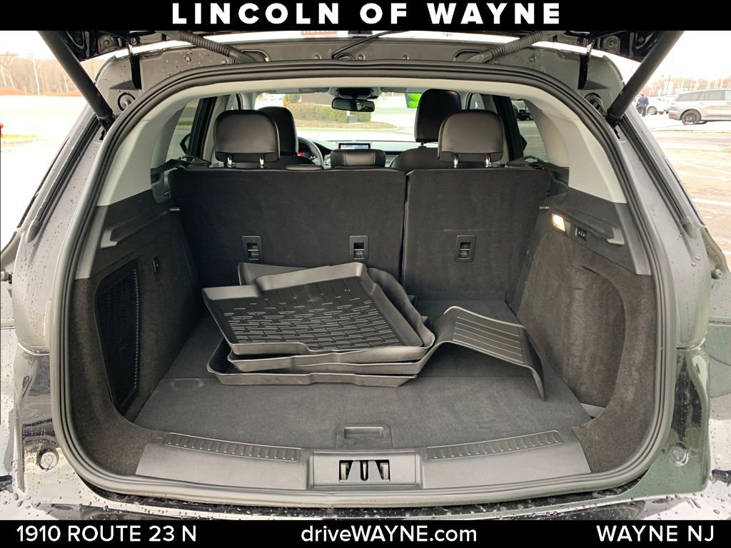 Certified 2022 Lincoln Corsair AWD w/ Equipment Group 101A image 6
