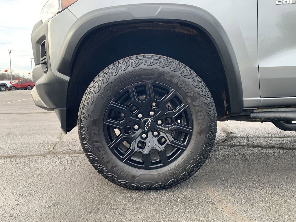 Used 2024 Chevrolet Colorado Trail Boss w/ Advanced Trailering Package image 18