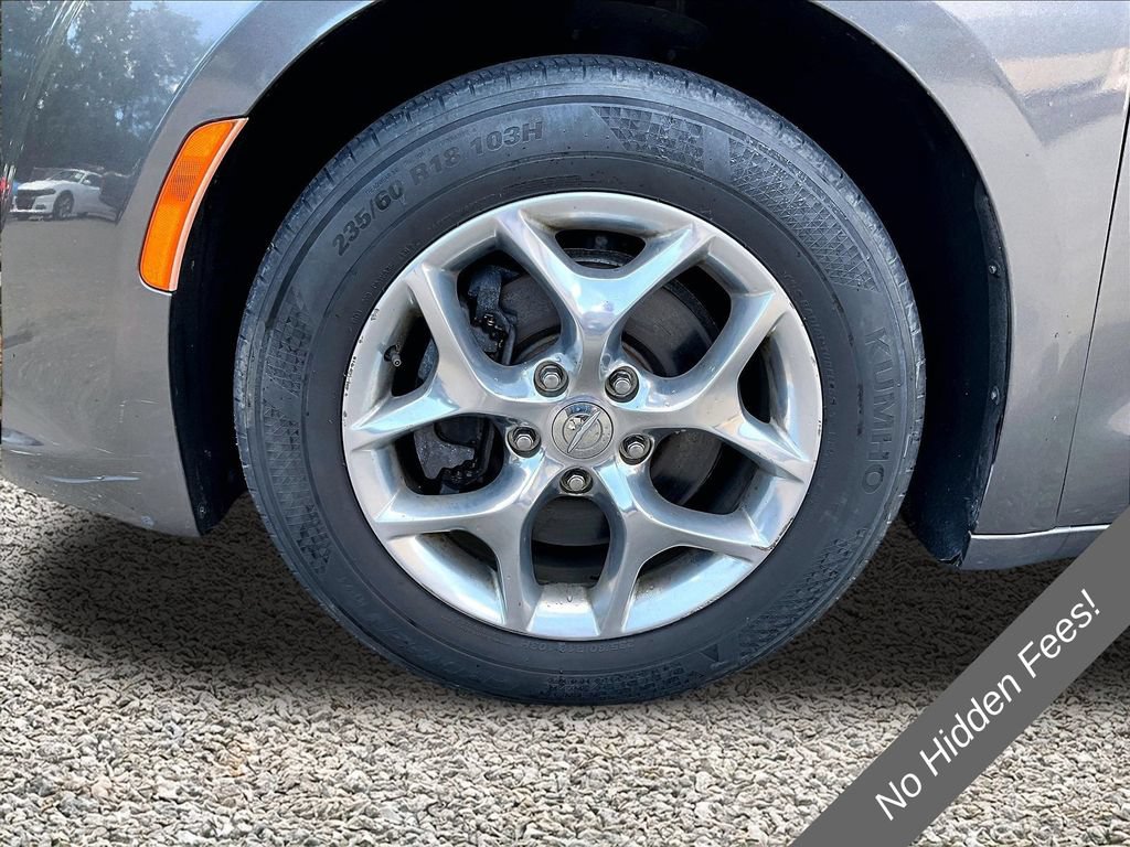 Used 2019 Chrysler Pacifica Limited FWD image 9