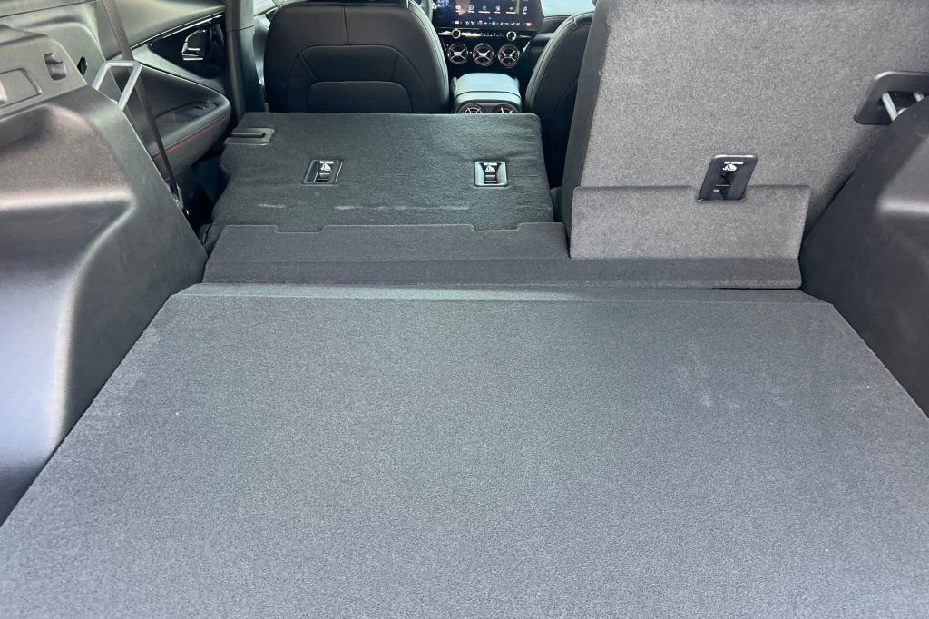 New 2025 Chevrolet Blazer EV RS image 12