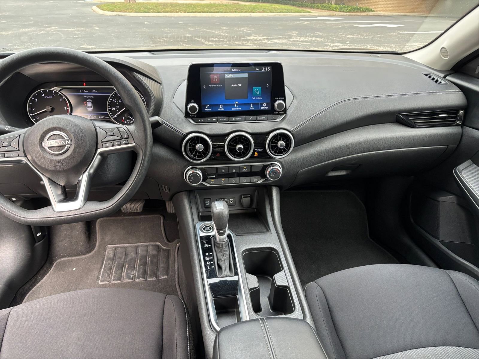 Used 2025 Nissan Sentra SV image 27