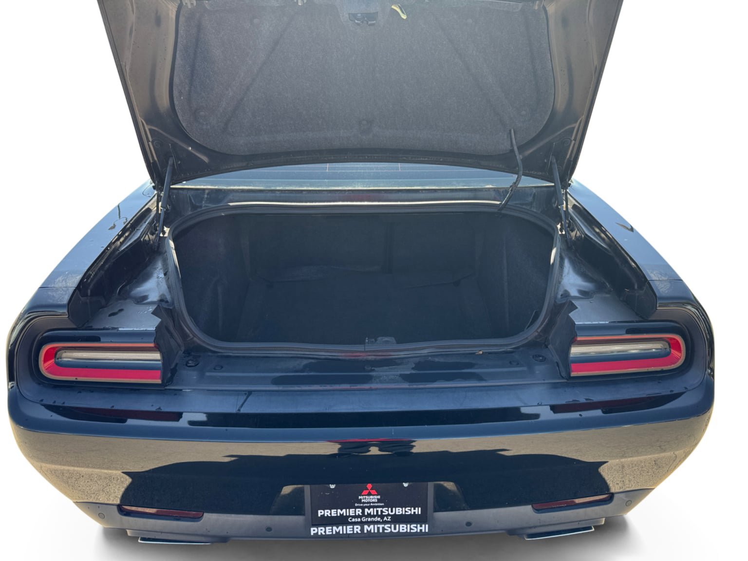 Used 2015 Dodge Challenger R/T Plus RWD image 19