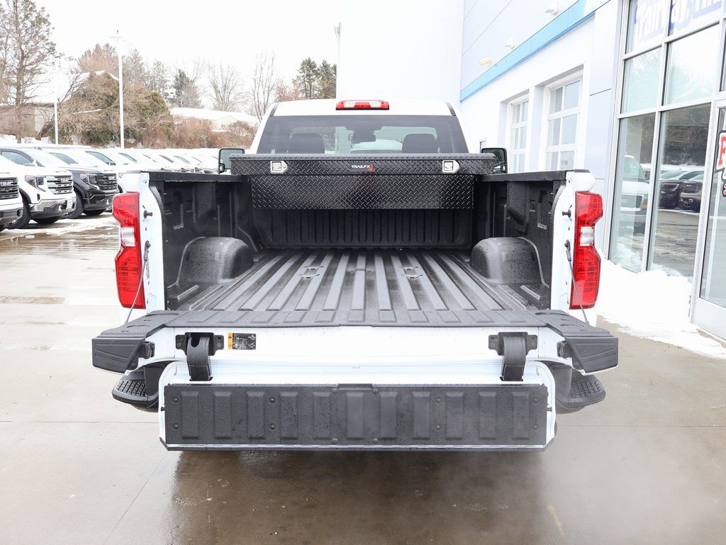 New 2026 Chevrolet Silverado 3500 W/T image 26
