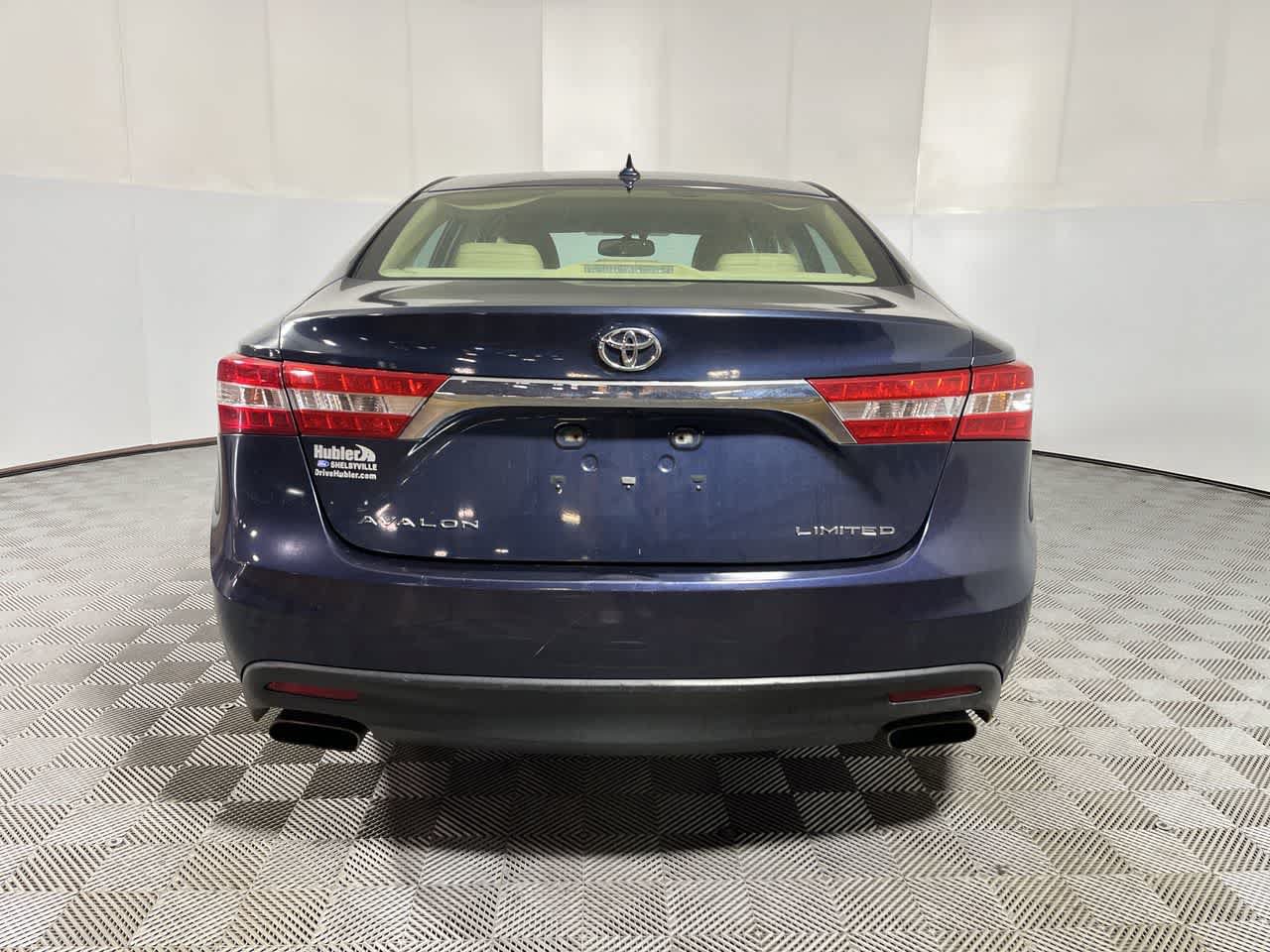 Used 2015 Toyota Avalon Limited FWD image 7