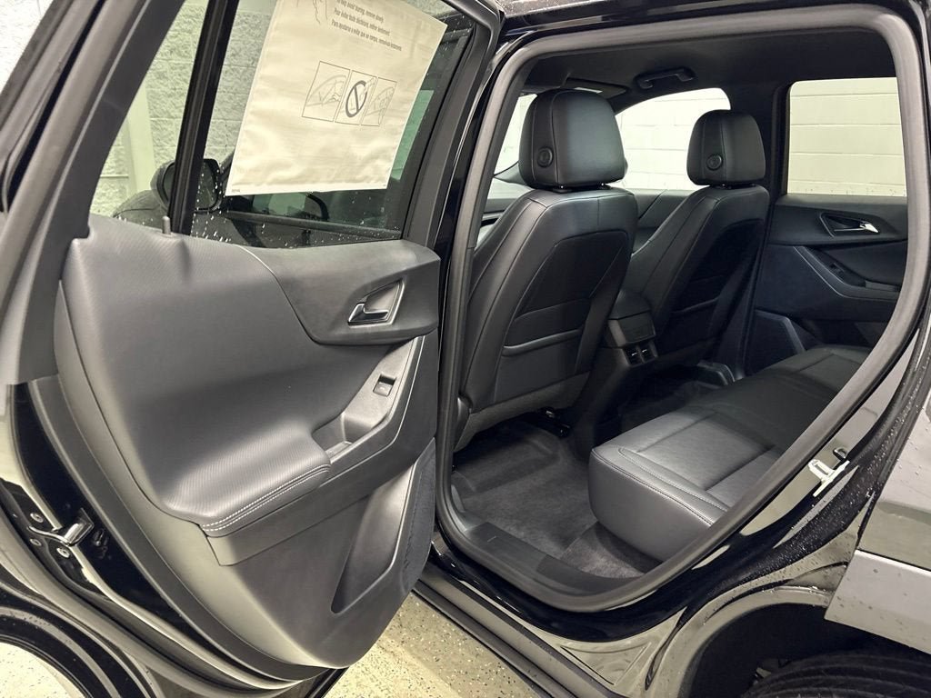 New 2027 Chevrolet Equinox LT w/ Convenience Package II AWD/4WD image 28