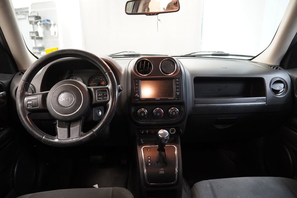 Used 2014 Jeep Patriot Latitude image 8