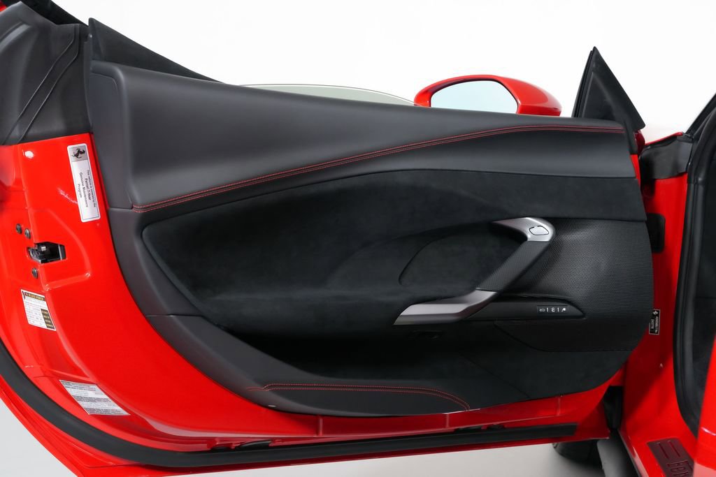 Used 2025 Ferrari 296 GTS RWD image 32
