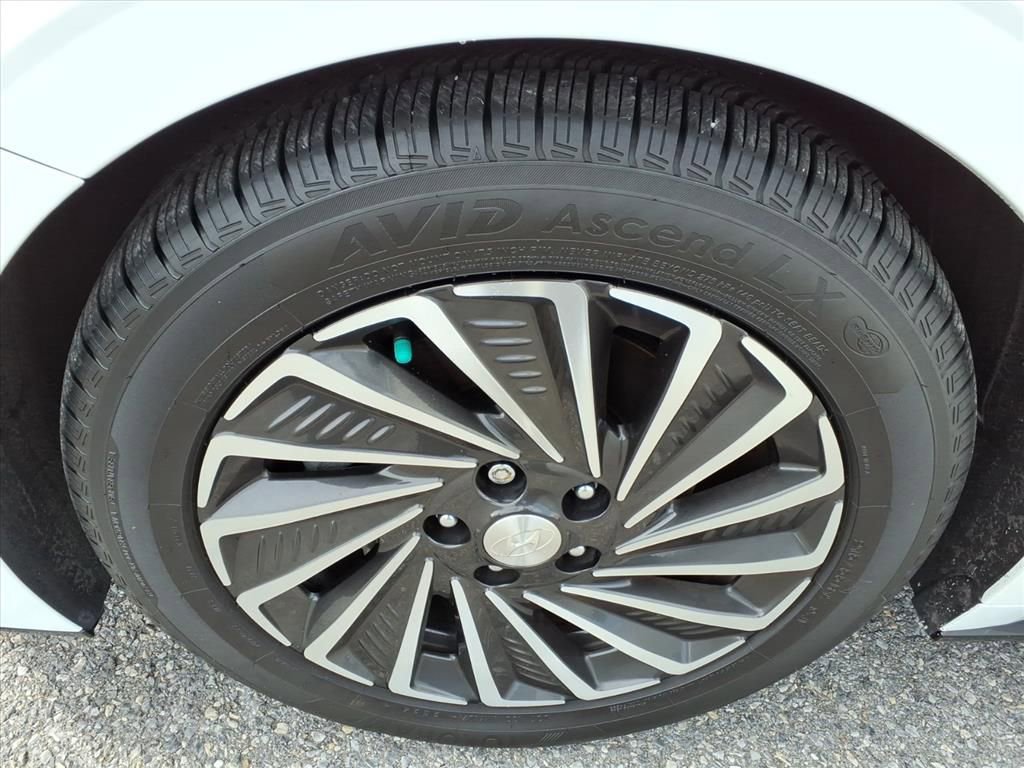 Used 2022 Hyundai Sonata Limited image 35