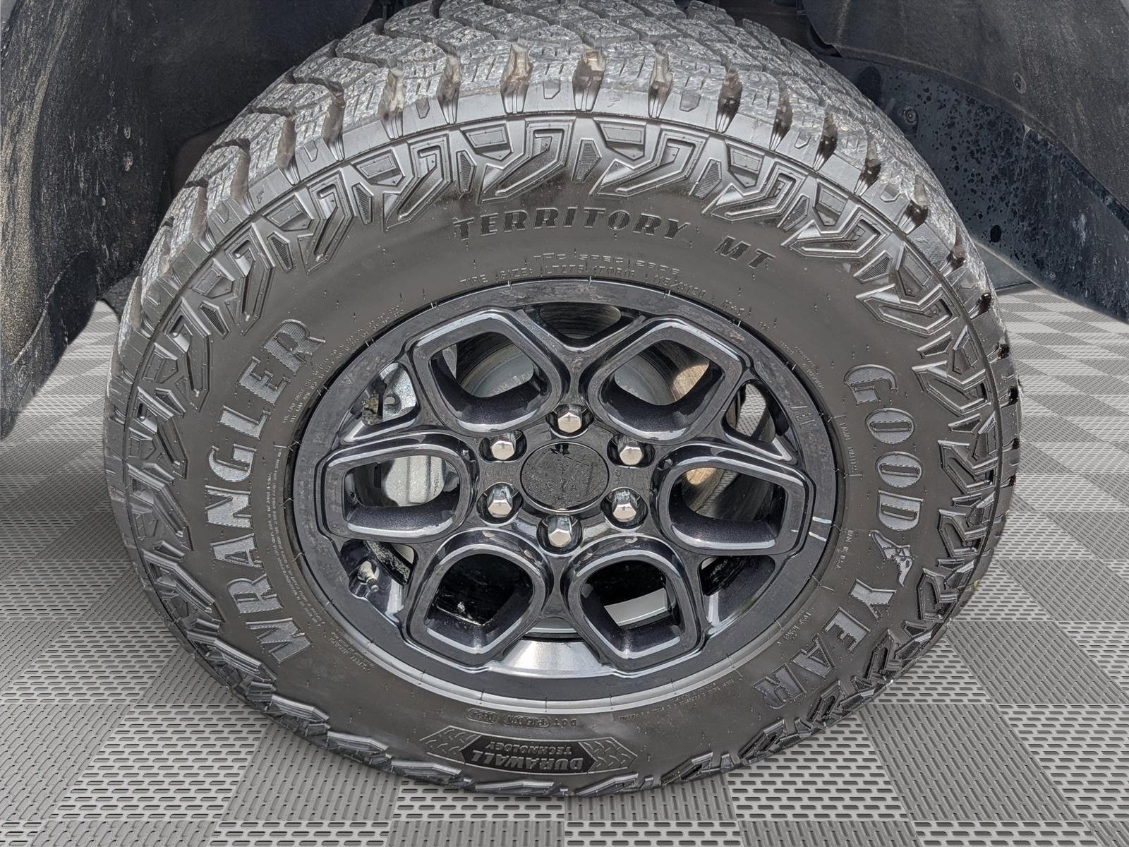 Used 2024 Chevrolet Silverado 1500 ZR2 w/ ZR2 Bison Edition AWD/4WD image 13