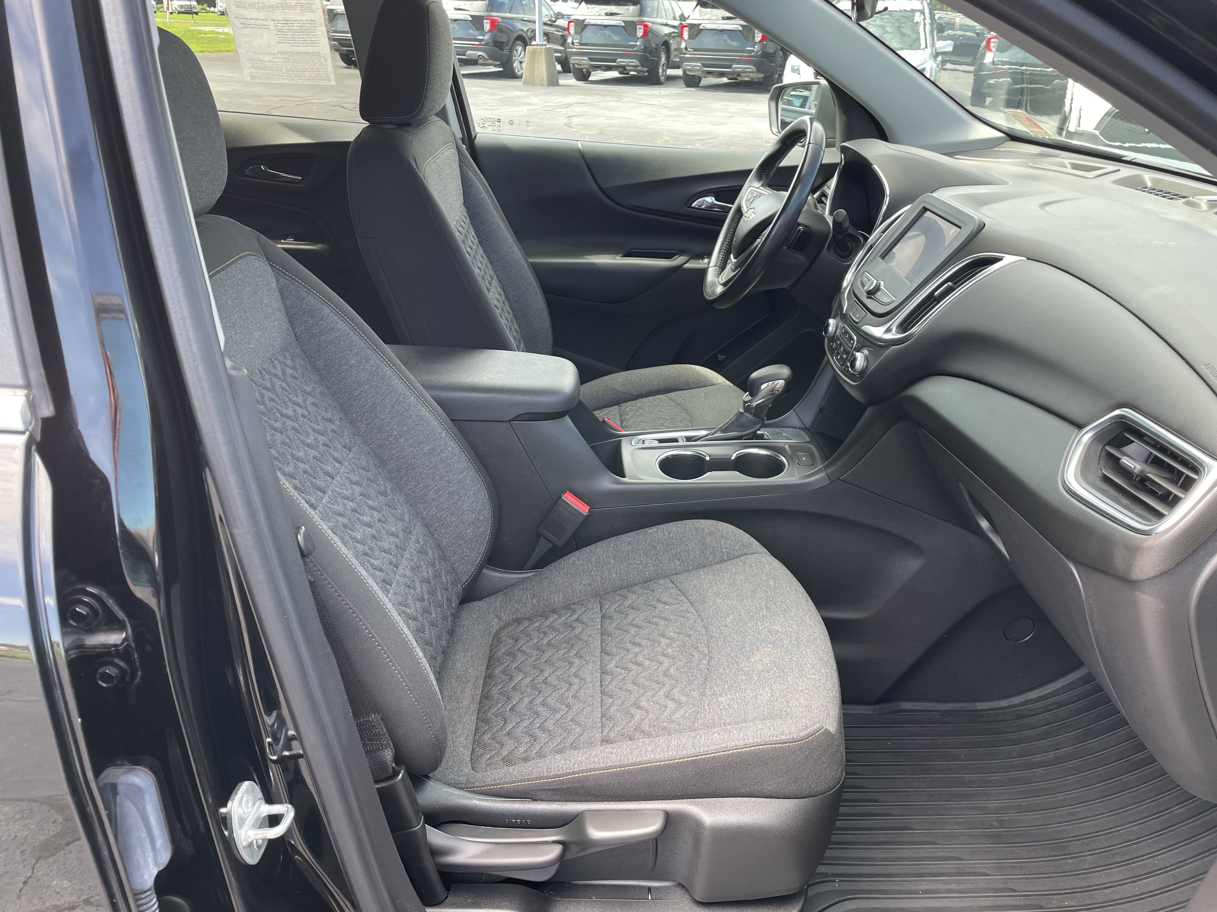 Used 2022 Chevrolet Equinox LT image 26