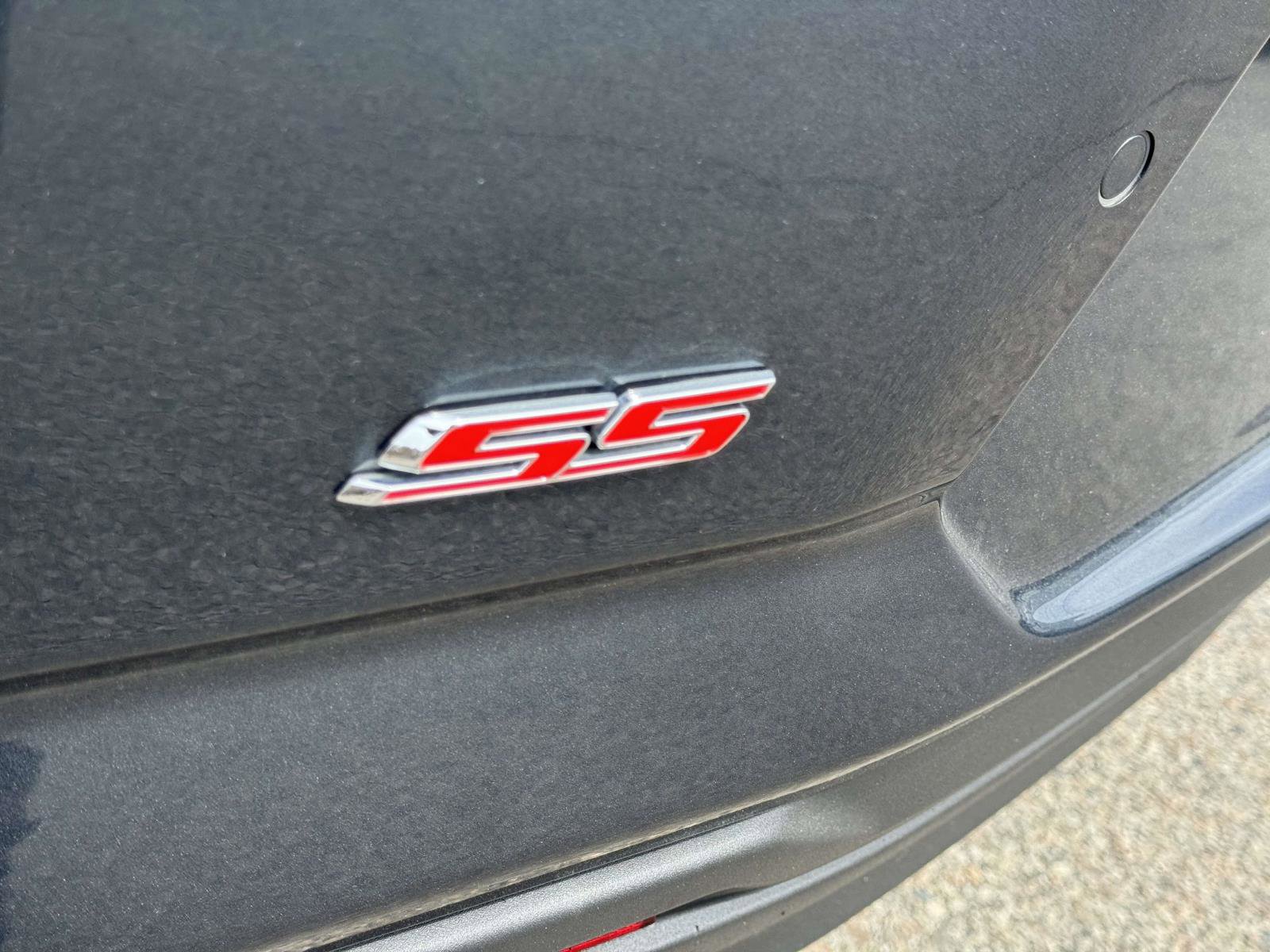 Used 2023 Chevrolet Camaro SS RWD image 11