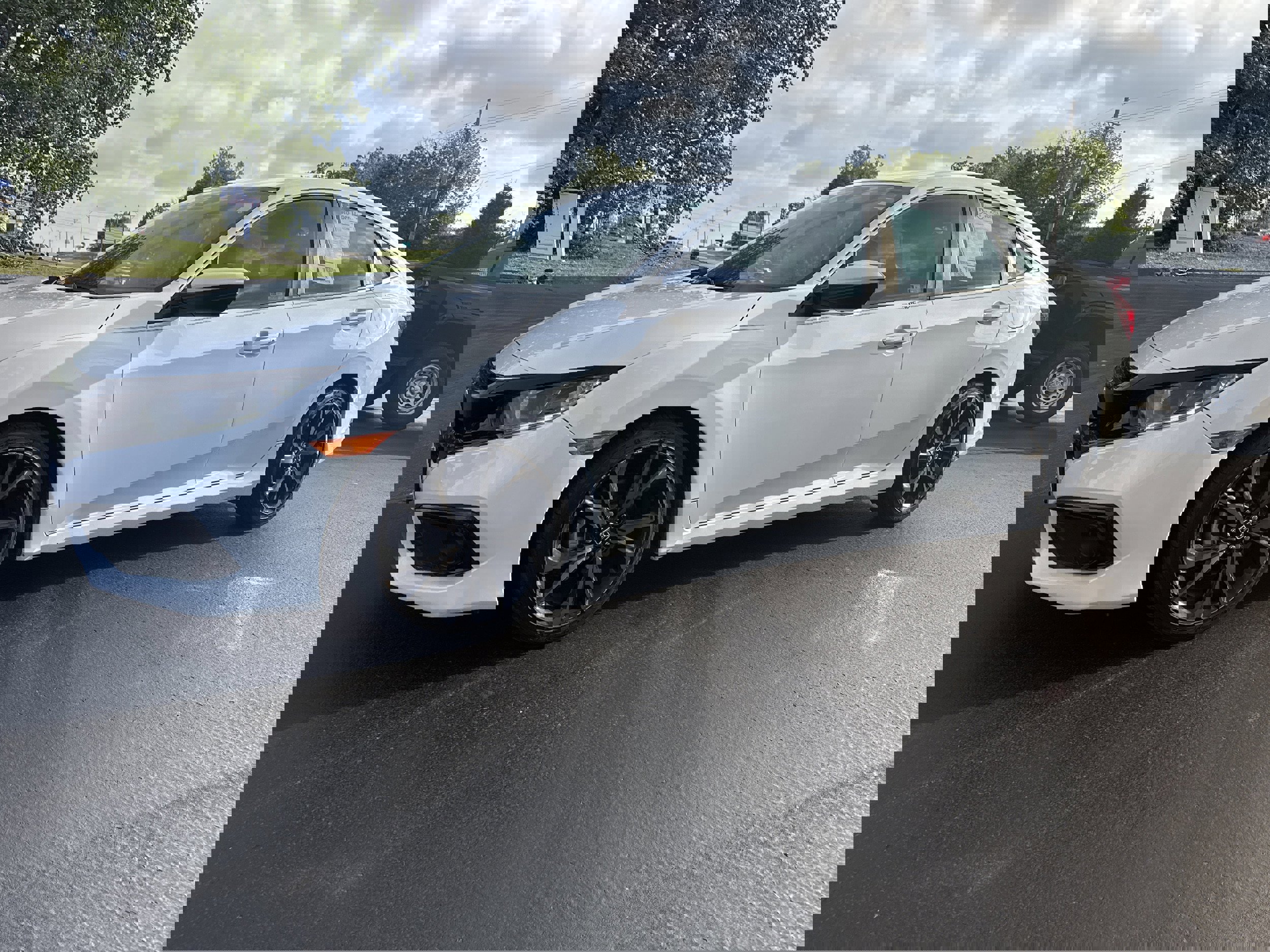 Used 2020 Honda Civic Sport image 2