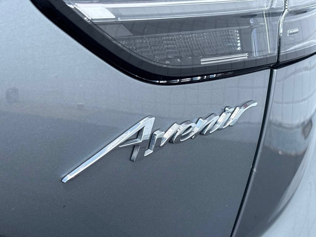 Used 2023 Buick Envision Avenir FWD image 36