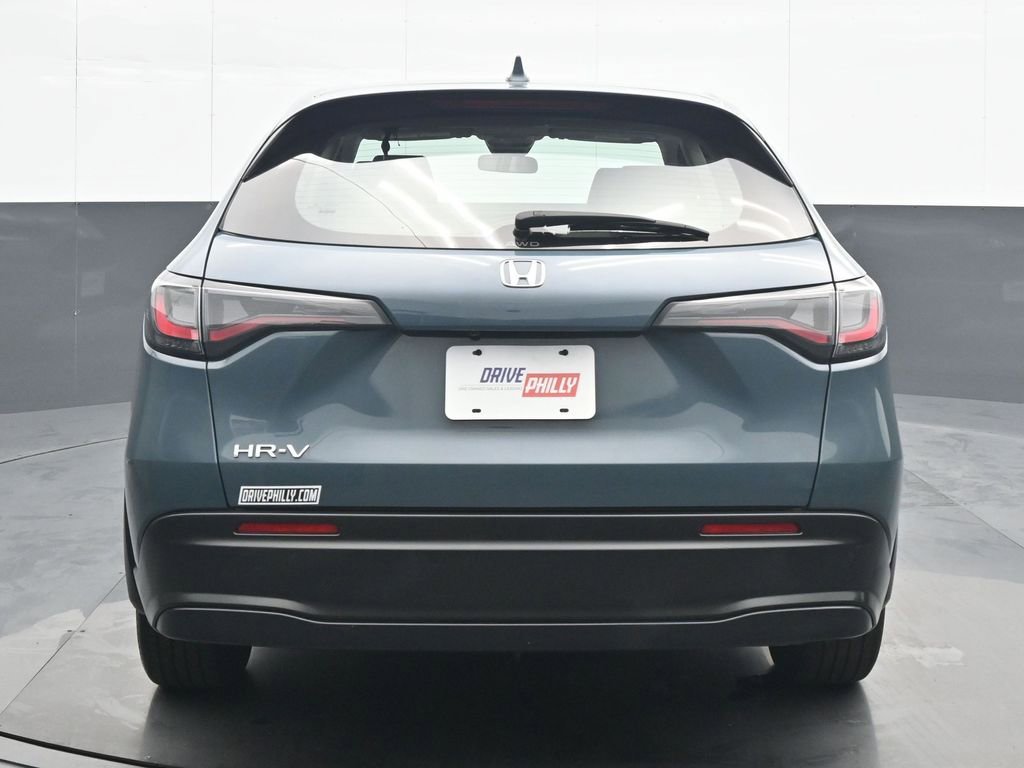 Used 2024 Honda HR-V LX image 5