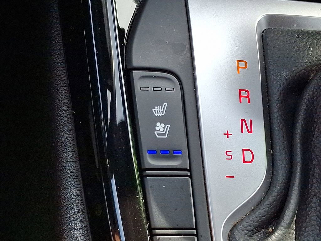 Certified 2023 Kia Forte GT-Line w/ GT-Line Premium Package image 11