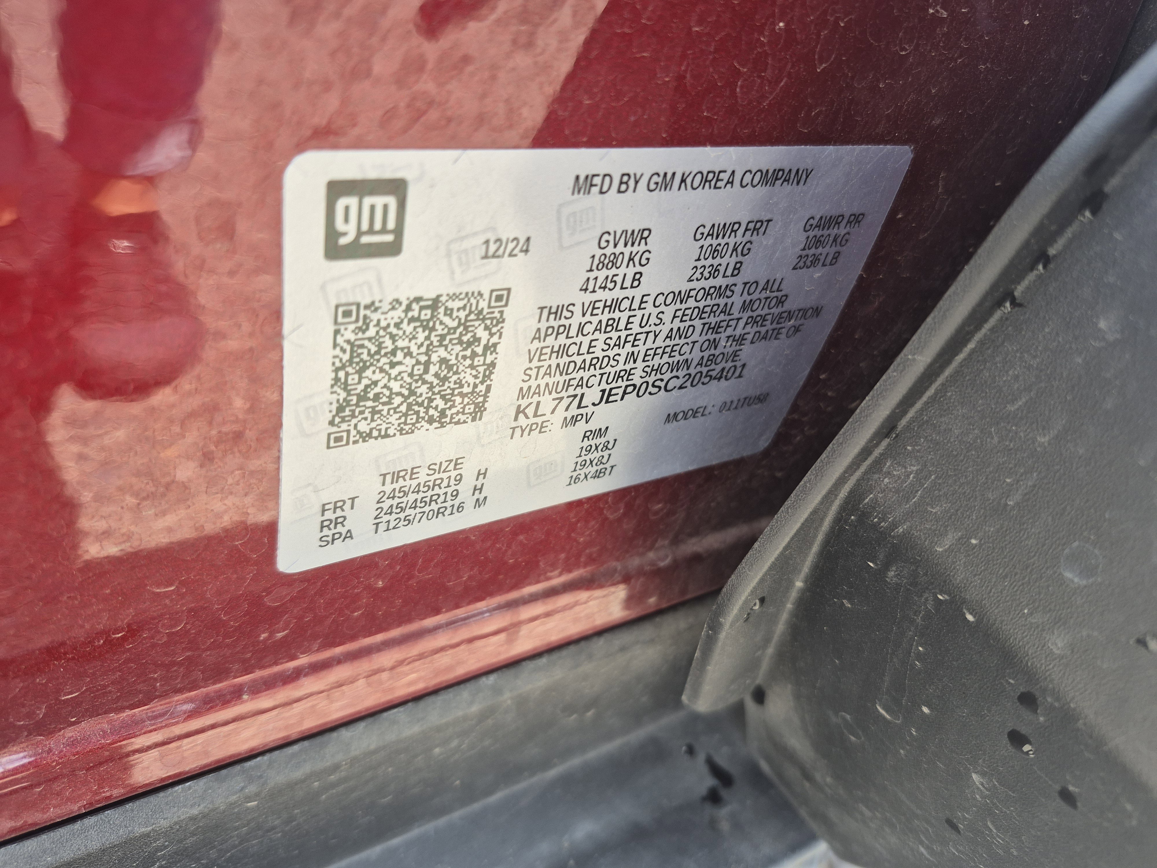 Used 2025 Chevrolet Trax RS w/ Driver Confidence Package FWD image 25