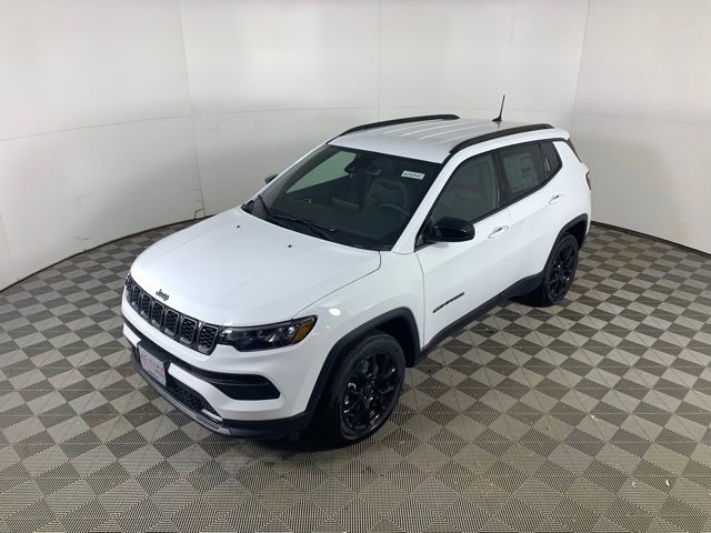 New 2026 Jeep Compass Latitude w/ Quick Order Package 29K image 7