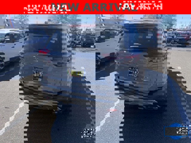 Used 2023 Nissan Rogue SL w/ SL Premium Package image 9