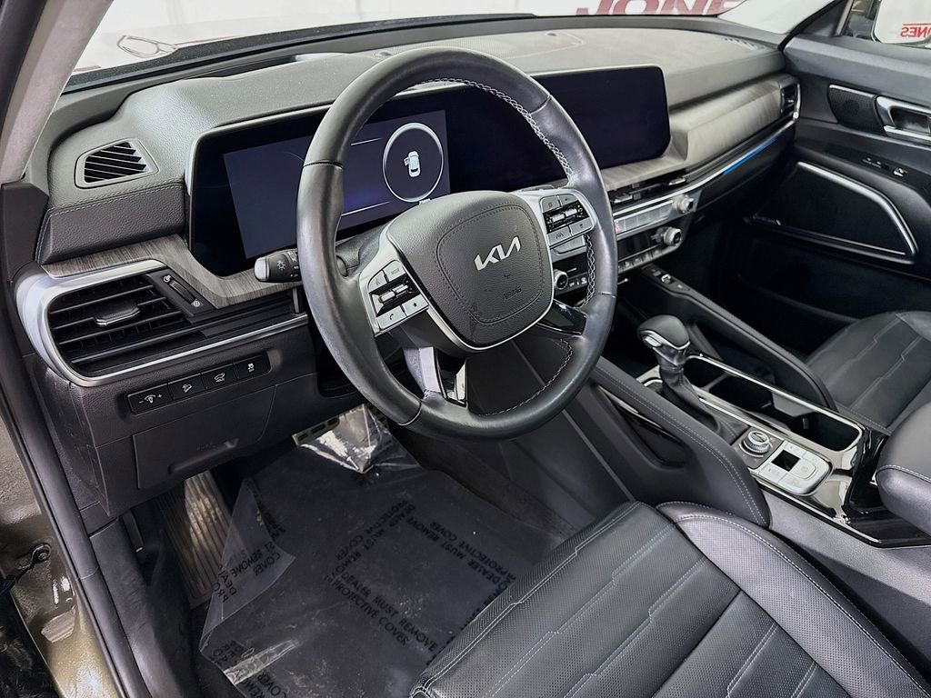 Used 2023 Kia Telluride SX Prestige image 17