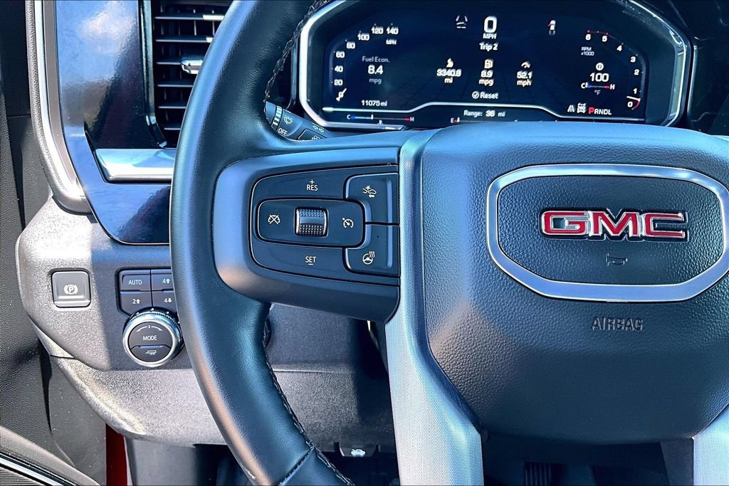 Used 2025 GMC Sierra 3500 SLT w/ SLT Premium Package AWD/4WD image 19