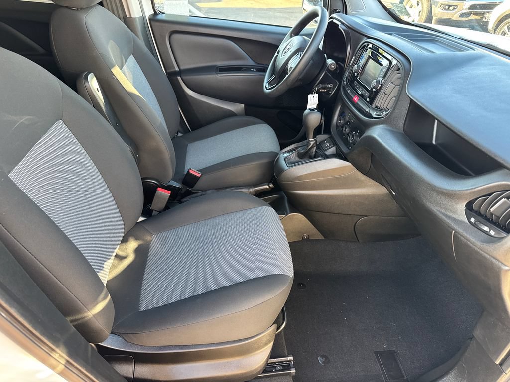 Used 2021 RAM ProMaster City Tradesman FWD image 14