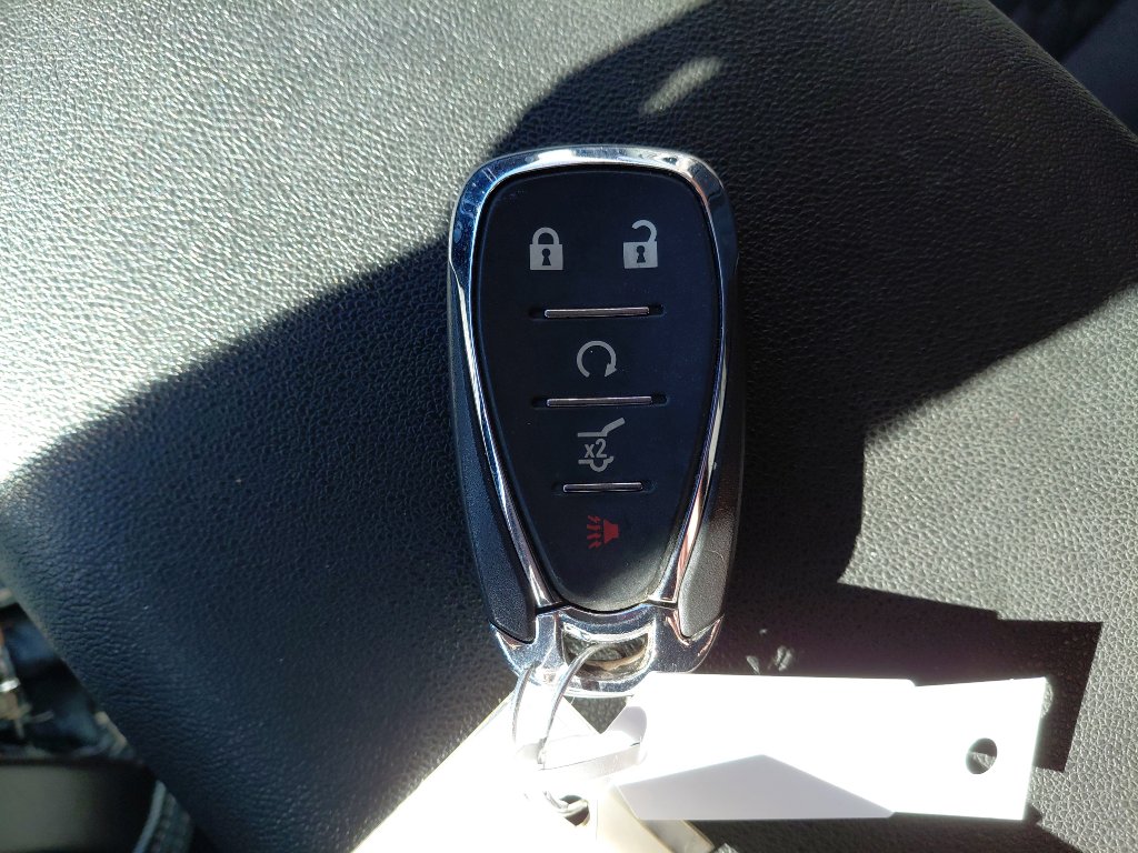 Used 2021 Chevrolet Equinox LT image 24