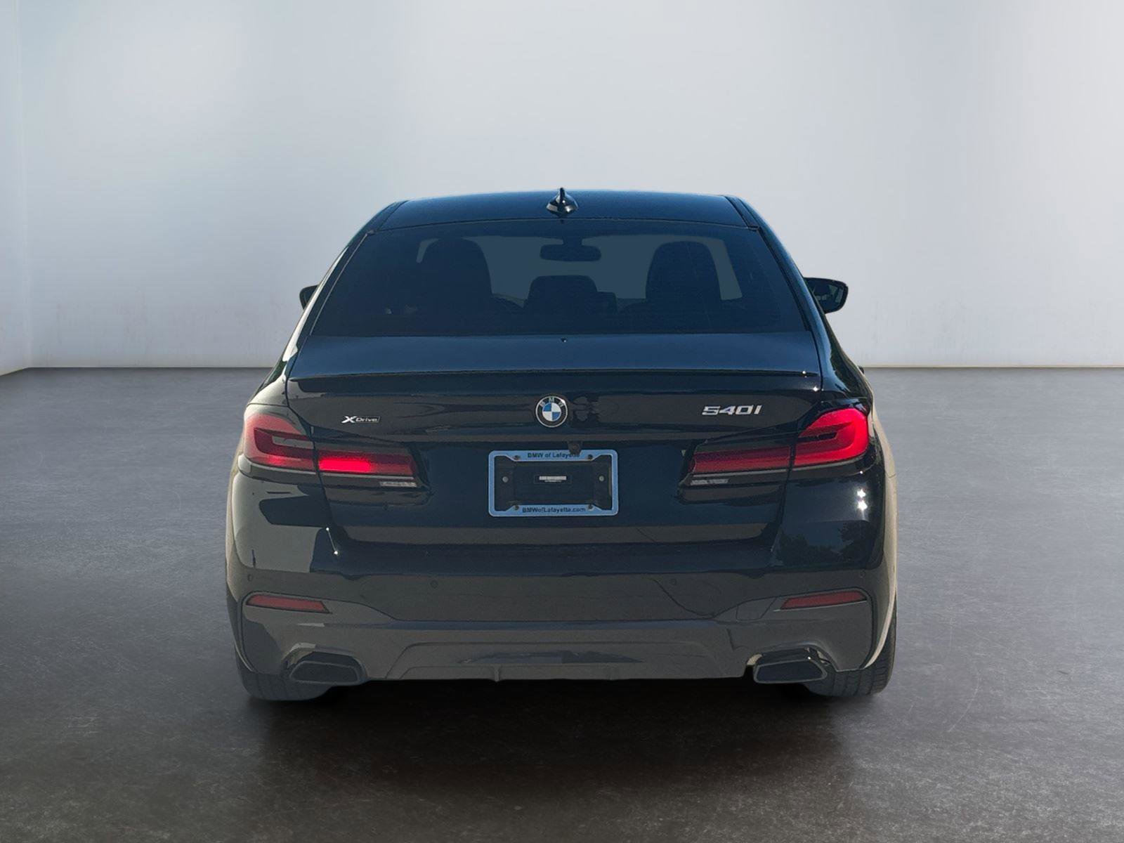 Used 2023 BMW 540i xDrive w/ Executive Package AWD/4WD image 4