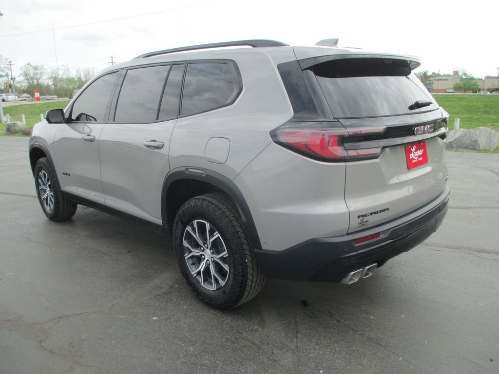 Used 2026 GMC Acadia AT4 w/ Super Cruise Package AWD/4WD image 9