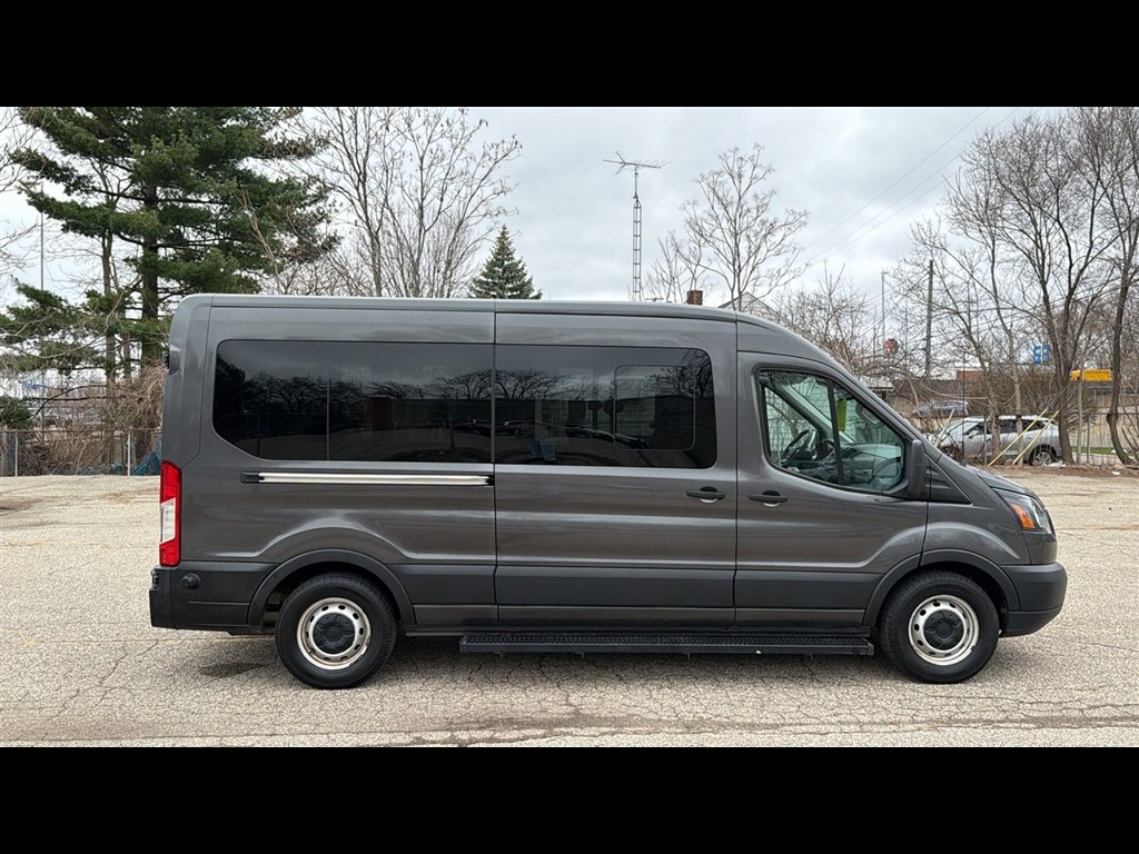 Used 2019 Ford Transit 350 XL image 6