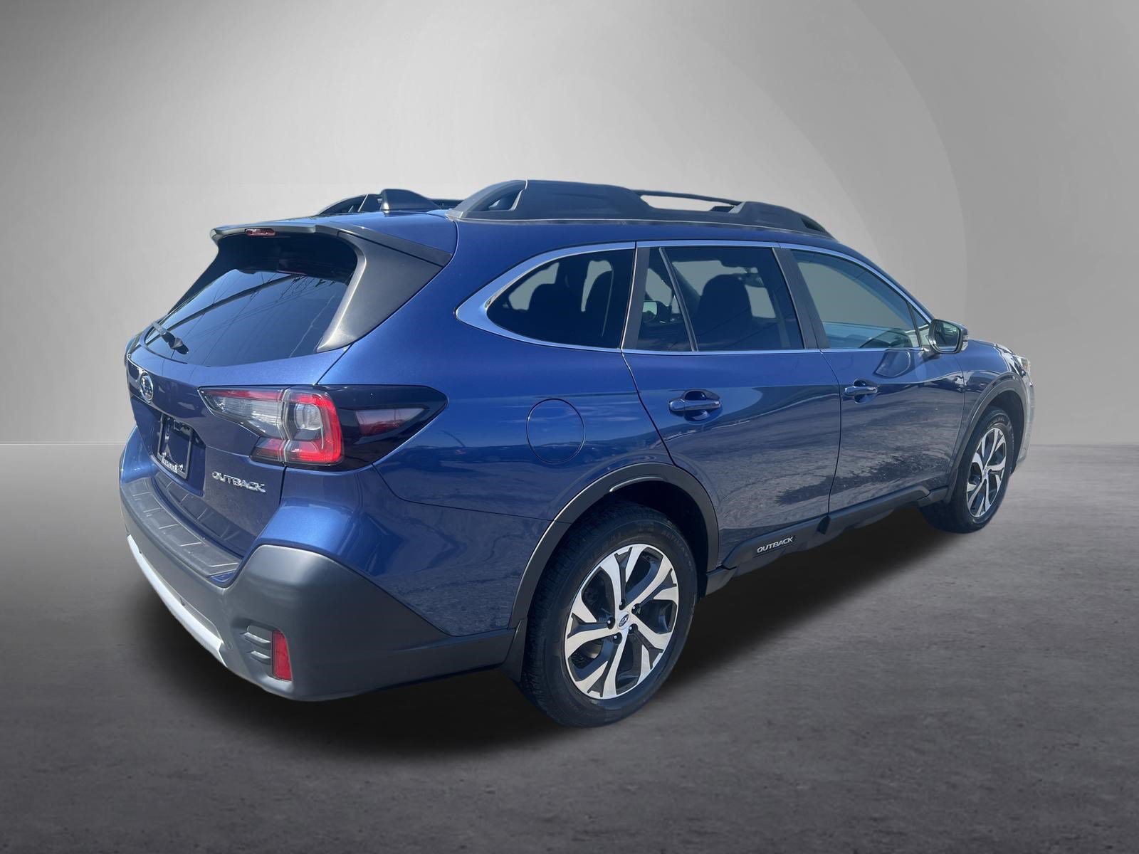 Used 2021 Subaru Outback Limited w/ Popular Package #2 AWD/4WD image 3
