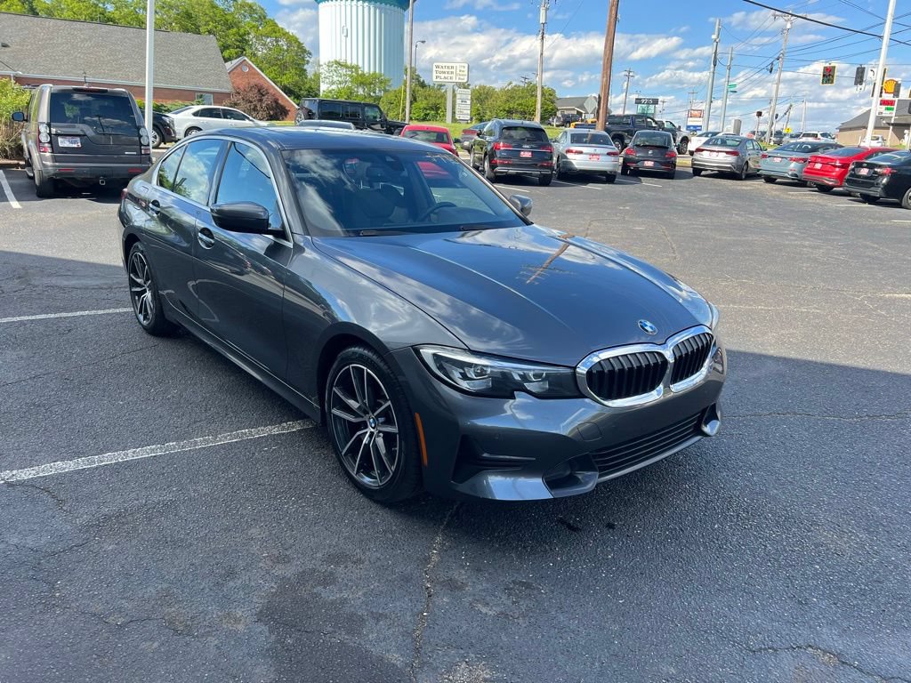 Used 2020 BMW 330i Sedan w/ Driving Assistance Package RWD image 4