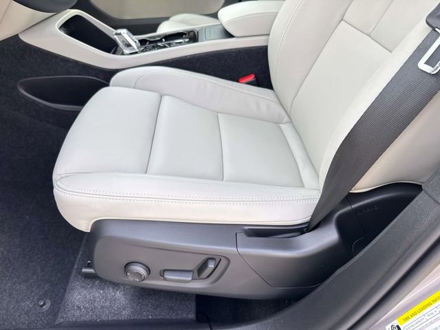 New 2026 Volvo XC40 B5 Ultra image 20