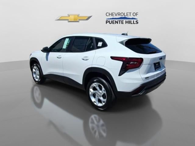 New 2026 Chevrolet Trax LS w/ LS Convenience Package FWD image 6