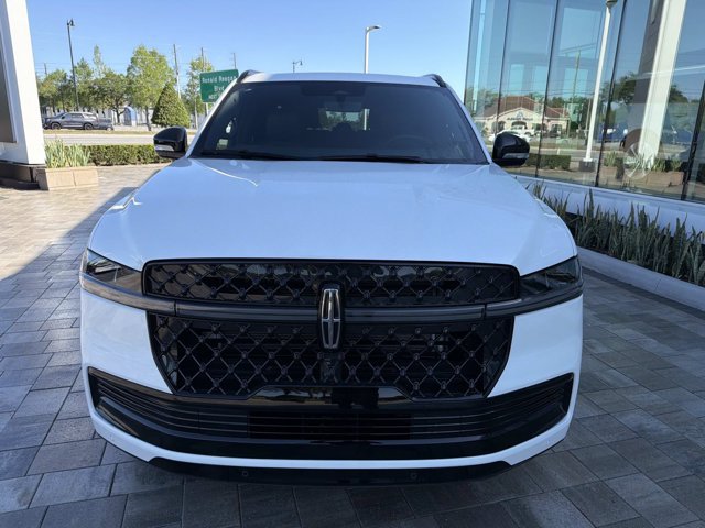 New 2026 Lincoln Navigator L Reserve w/ Jet Appearance Package AWD/4WD image 6