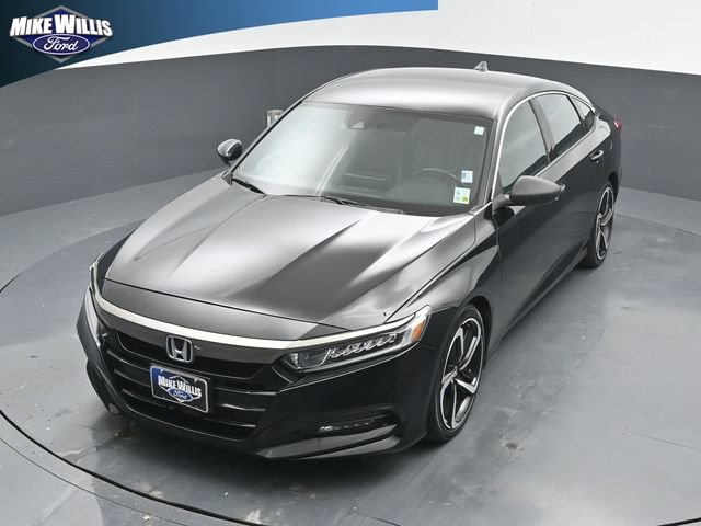 Used 2018 Honda Accord Sport image 11