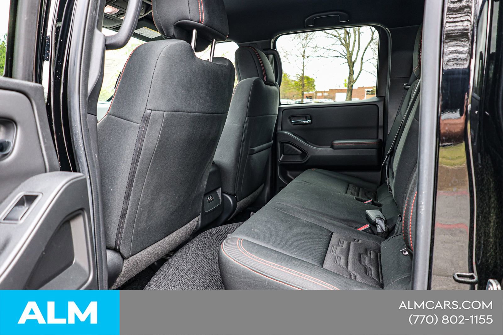 Used 2024 Nissan Frontier PRO-4X w/ Technology Package image 19